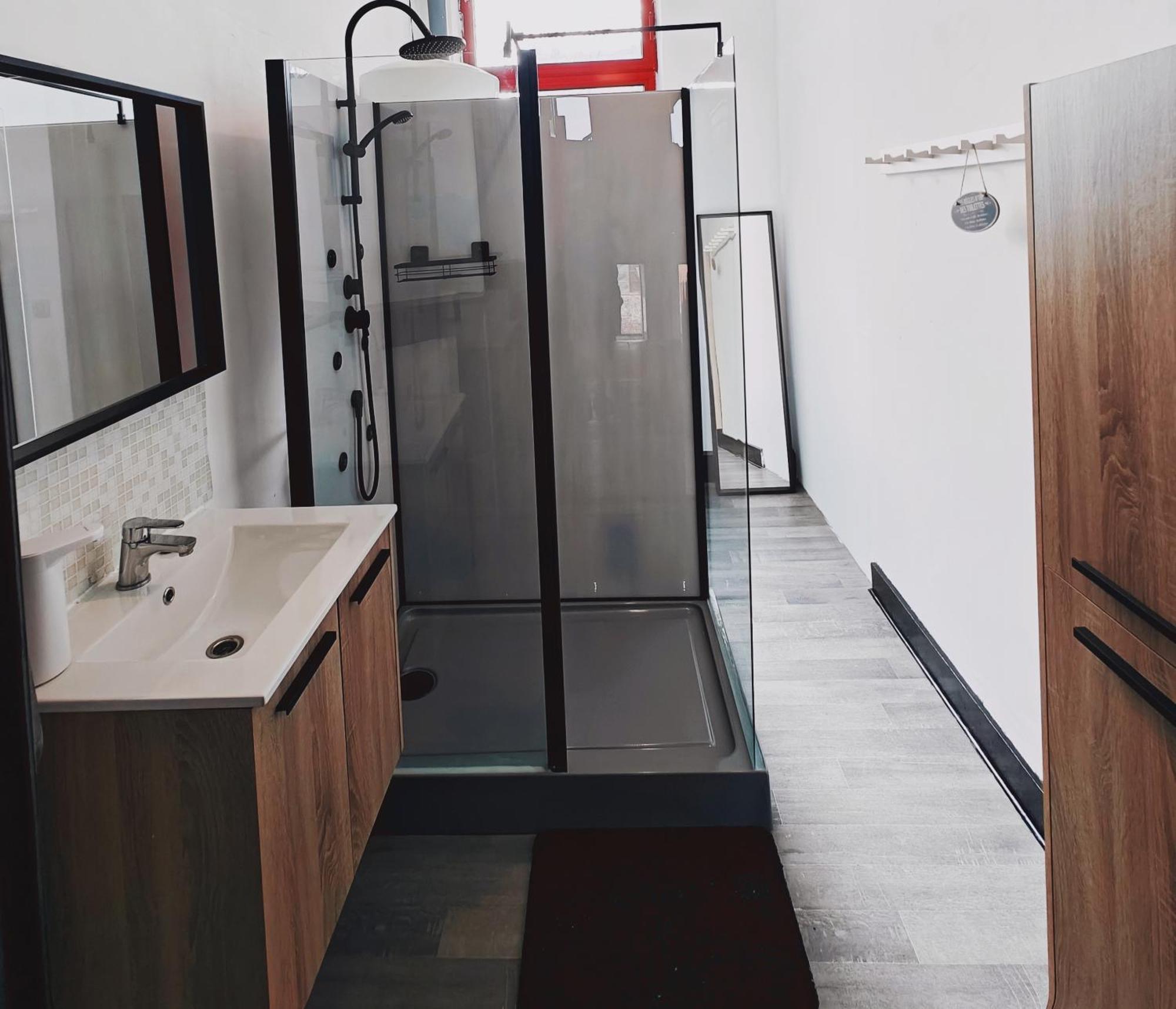 Chambre Privee Au 3E Etage Sans Ascenceur En Plein Centre De Charleroi Διαμέρισμα Εξωτερικό φωτογραφία